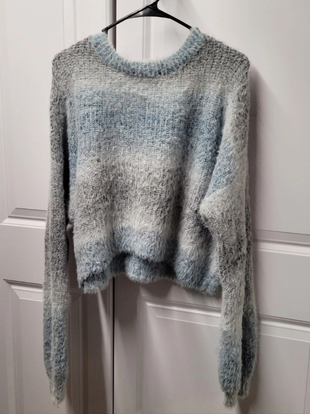 Wild Fable Women's Sweater Size: XL Fuzzy
